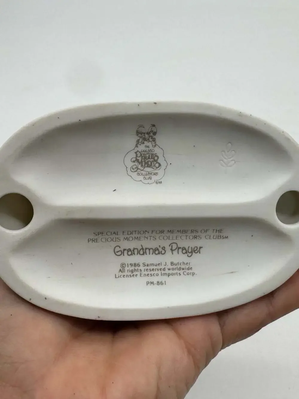 Precious Moments Grandma's Prayer Figurine PM-861